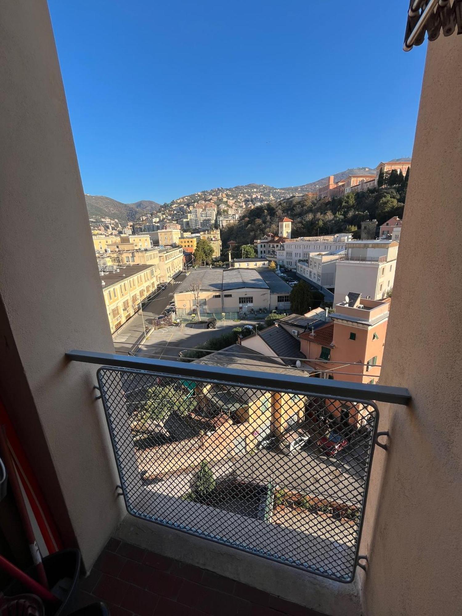 Gaslini Sea House Apartment Genoa Bagian luar foto